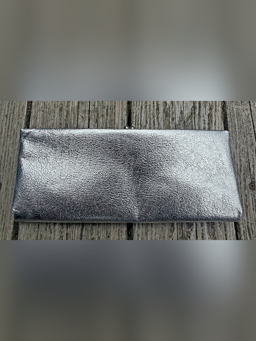 1960s silver foil trapezoid • kiss lock frame clutch • prom / wedding / formal